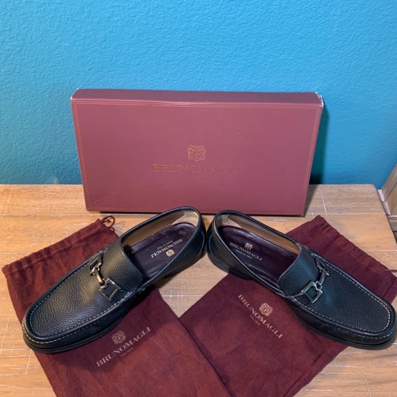 Bruno Magli Loafers - Picture 3 of 5